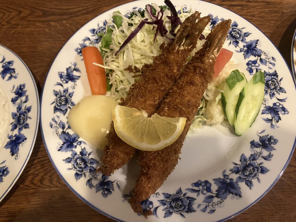 中津軒 エビフライ