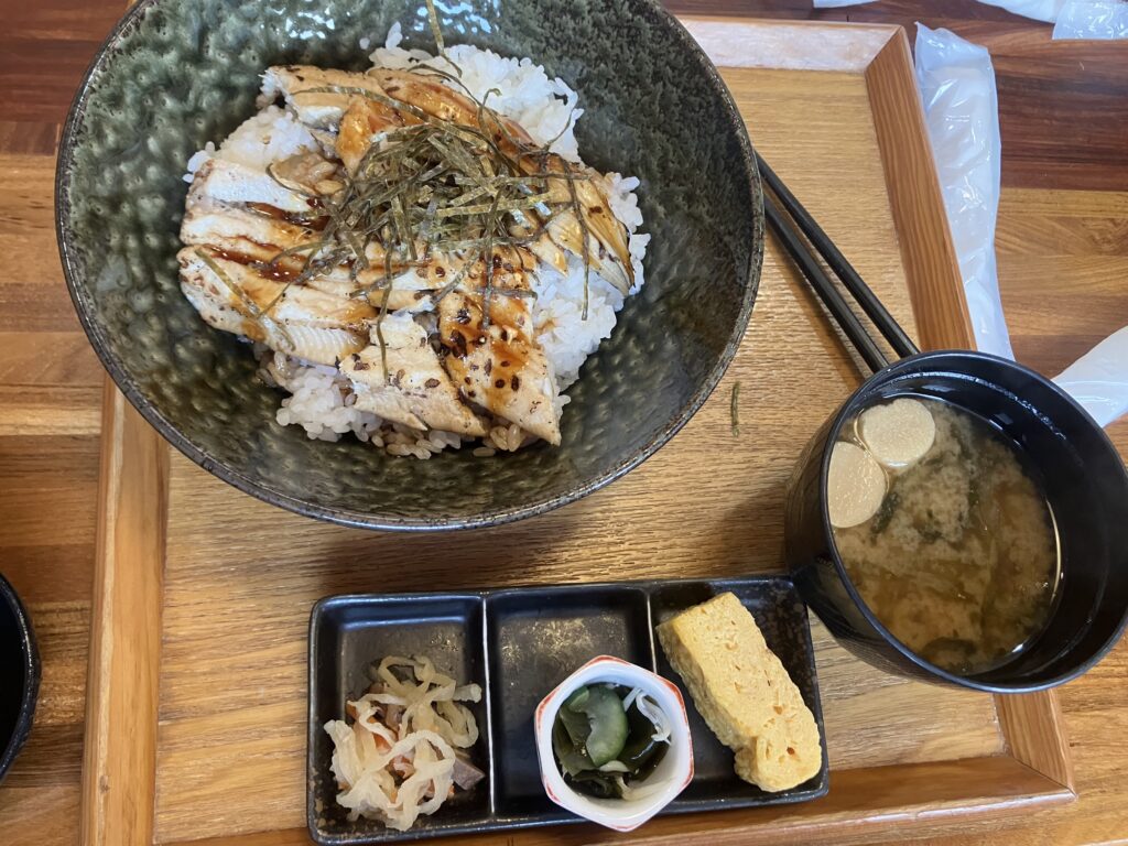 海鮮工房 なみ平 穴子丼