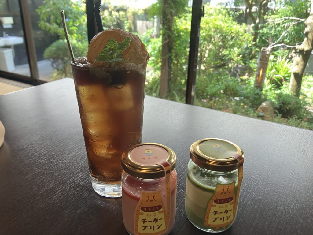 まるごと知多 チータープリン
ドリンク いちごプリン 抹茶プリン